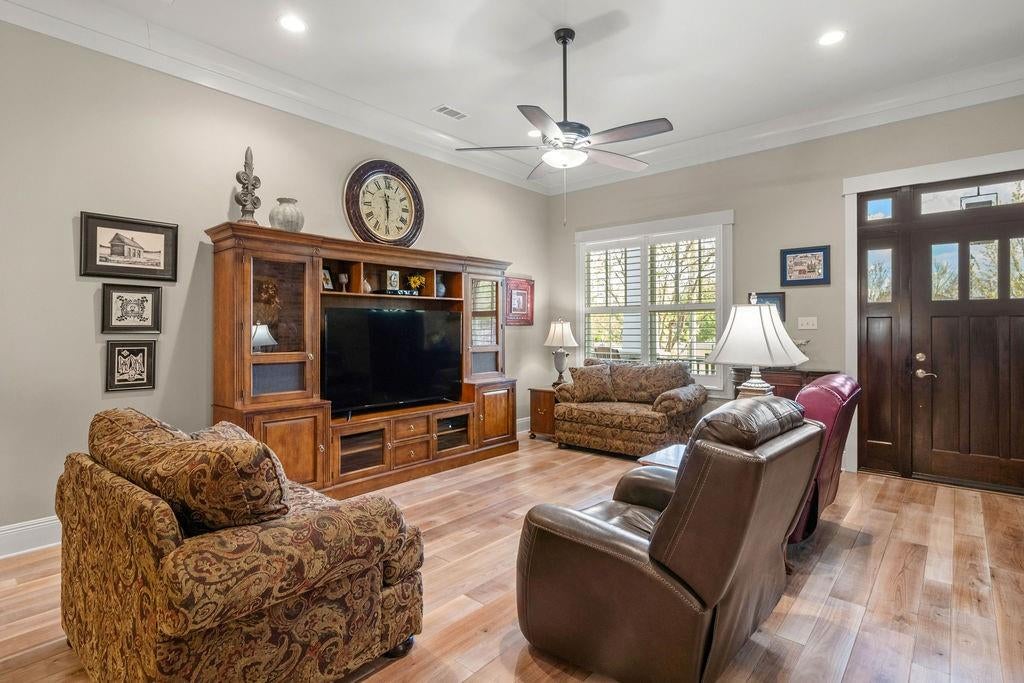 905 TEZCUCCO Court