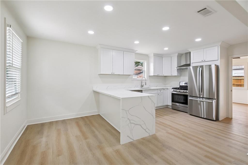 3800 ALFRED Place