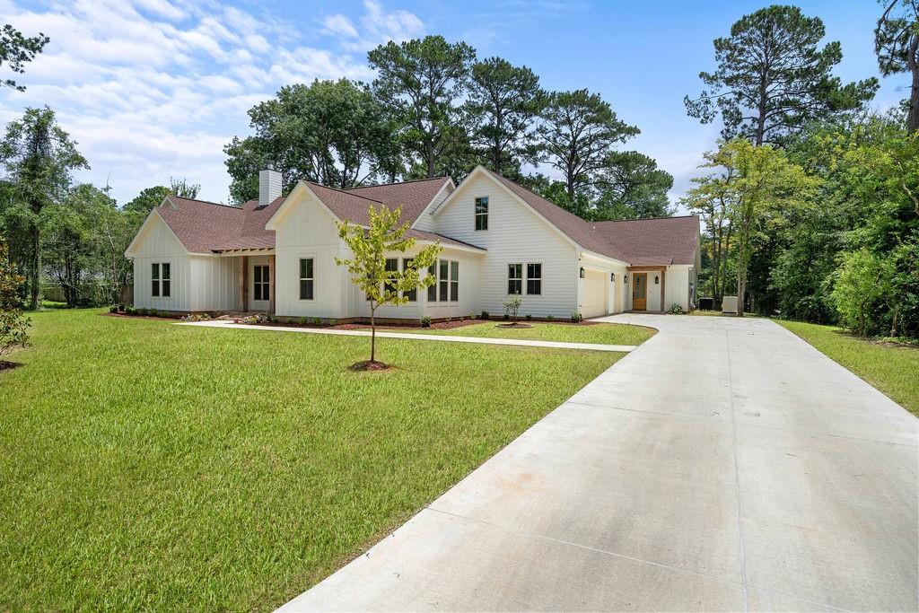 23 KATHLEEN Drive