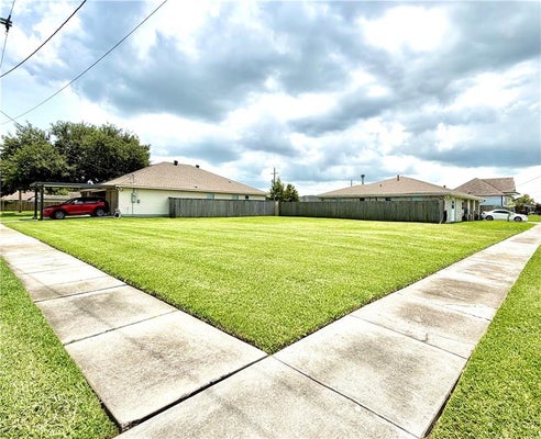 3729 LENA DR, CHALMETTE, LA 70043 - Image 66ea2de2f940e3893b59cc31a949eee4/3496887281