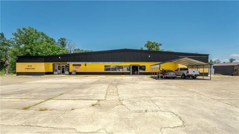 12282 HIGHWAY 431 Highway St Amant LA 70774