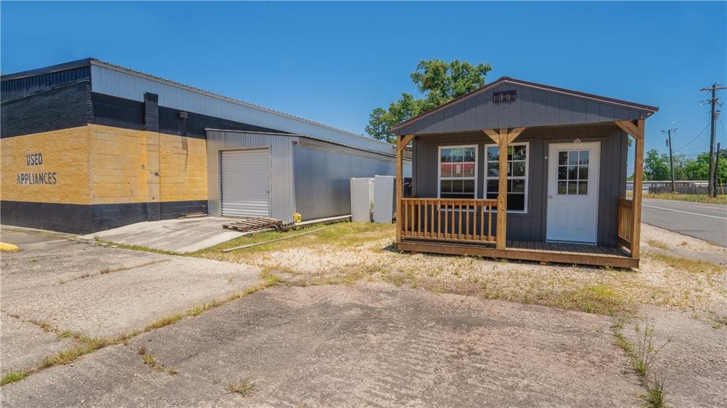 12282 HIGHWAY 431 Highway