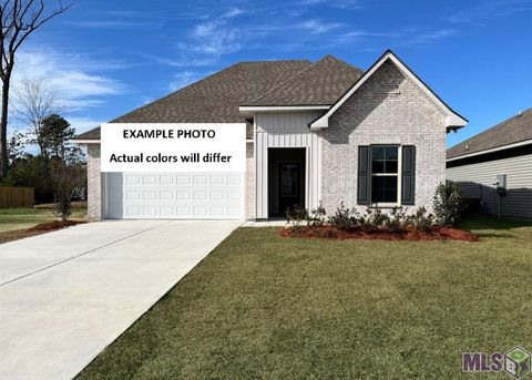 Photo of 4140 Goodwood Court, Avondale, LA 70094 (MLS # NO2026007464)