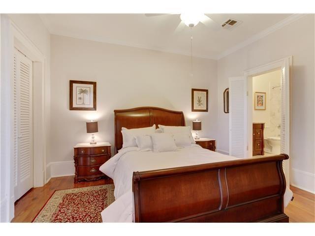 1926 BURGUNDY Street 1926