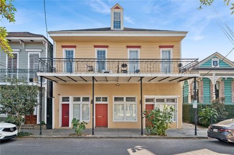 1926 BURGUNDY Street 1926 New Orleans LA 70116