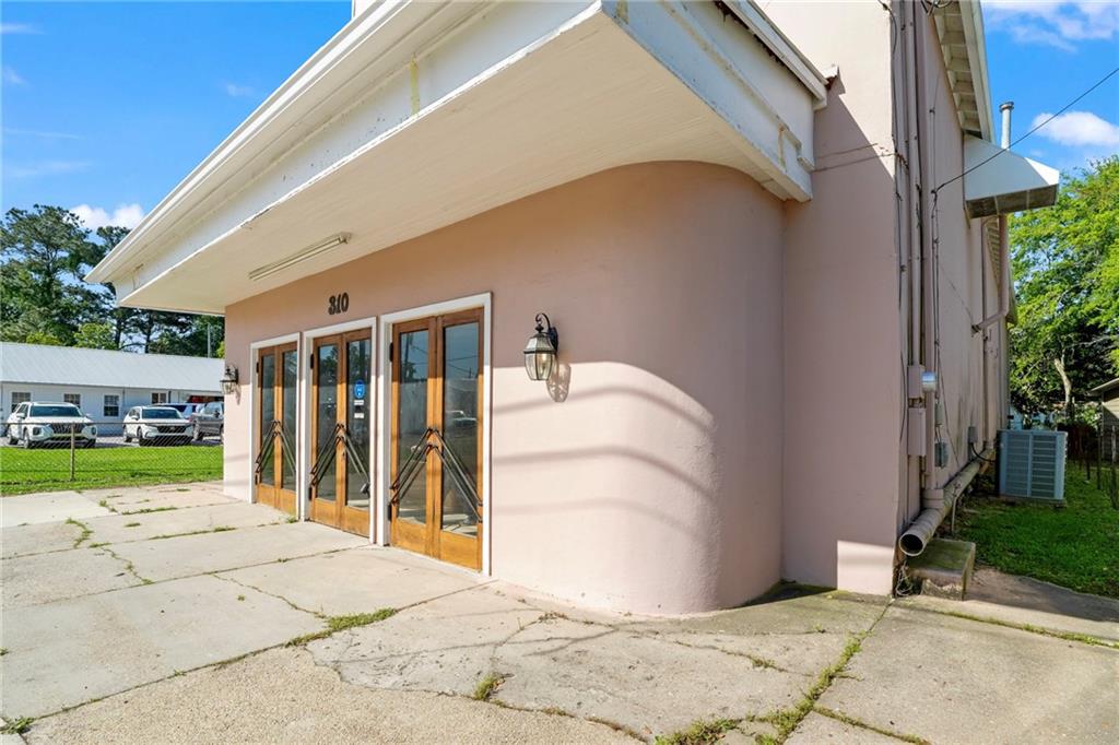 310 COVINGTON Street