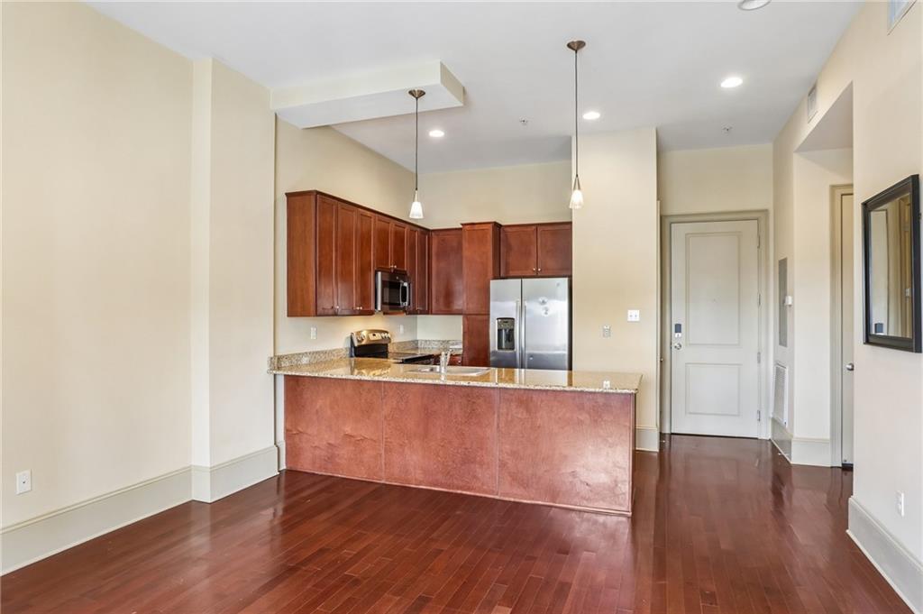 1201 CANAL Street 415