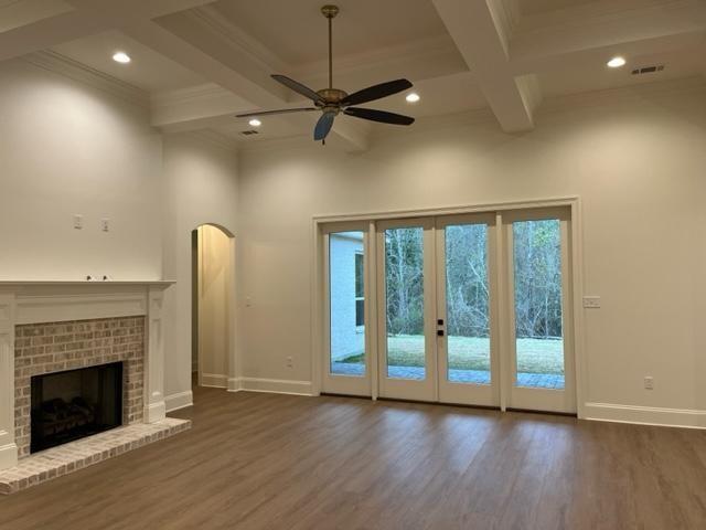 560 N CORNICHE DU LAC