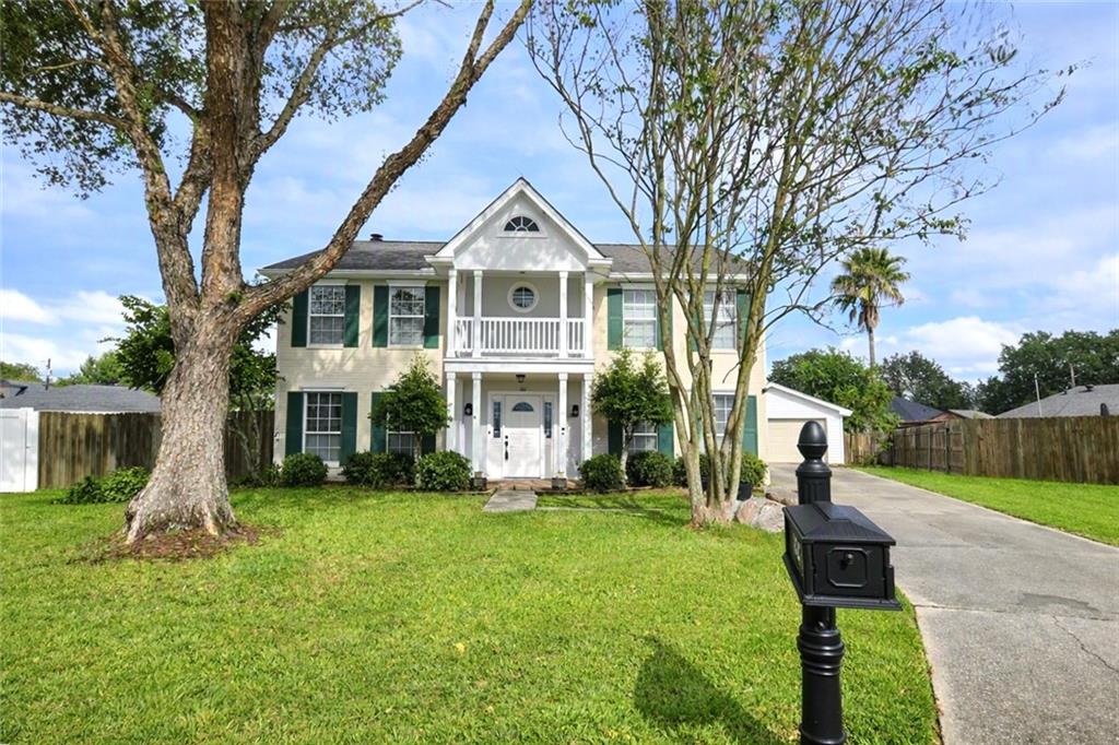 172 EVANGELINE Trace