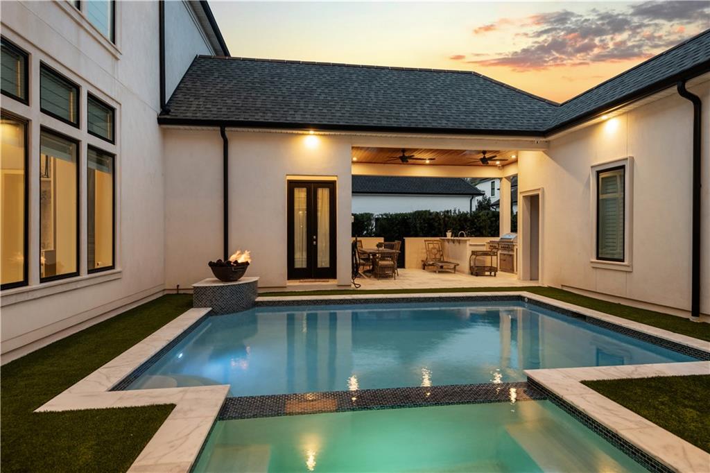 12 ROYAL PALM Boulevard