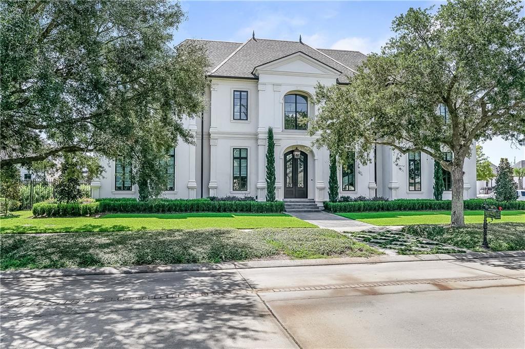 12 ROYAL PALM Boulevard