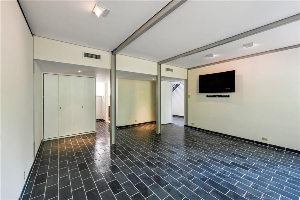 New Orleans, Louisiana 70118, United States, 4 Bedrooms Bedrooms, ,5 BathroomsBathrooms,Residential,Pending,54932