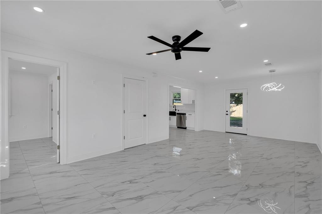 2349 MICHIGAN Avenue