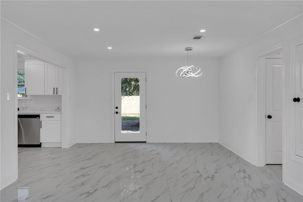 2349 MICHIGAN Avenue