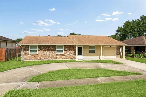 Photo of 1116 CURTIS Street, Harvey, LA 70058 (MLS # 2560482)