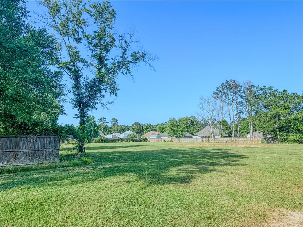 1077 N HAVEN Drive