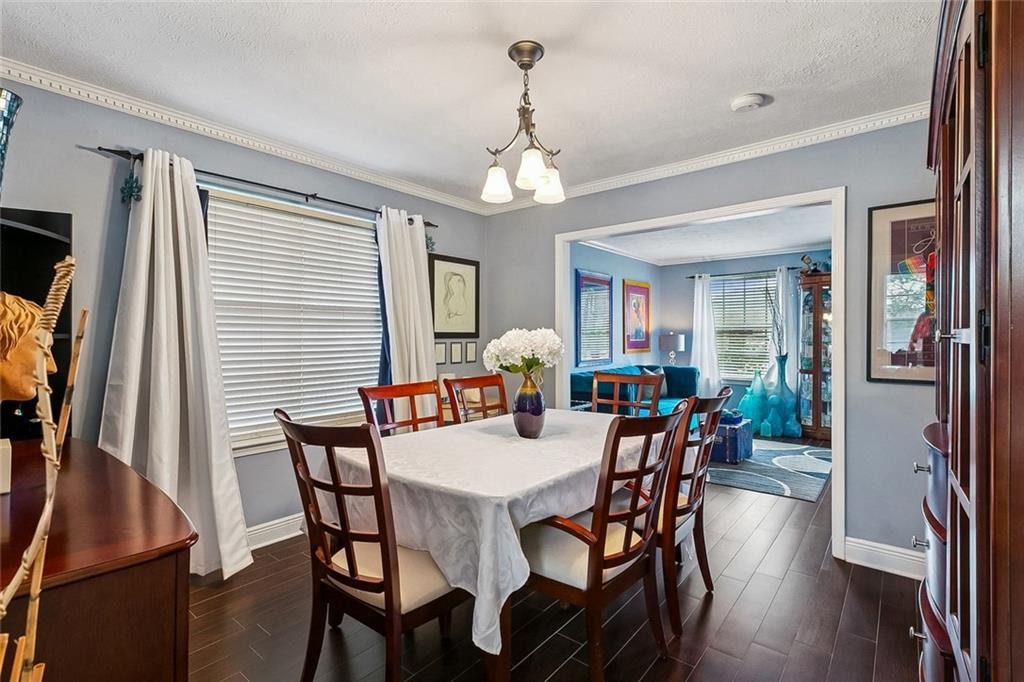 79 MONTERREY Avenue
