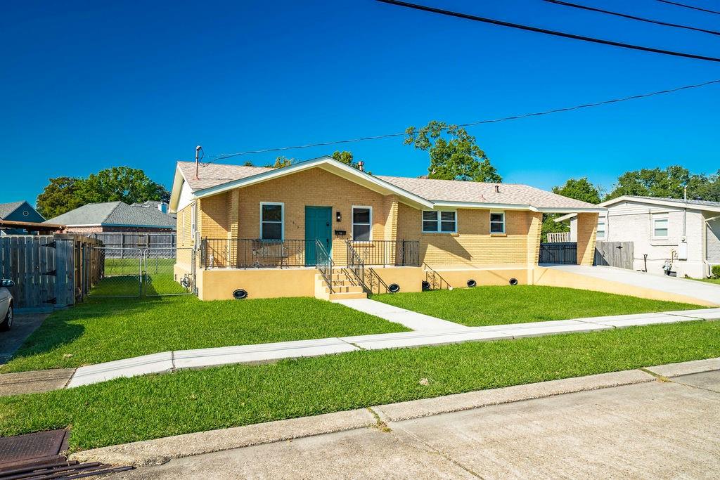 1312 GENERES Drive