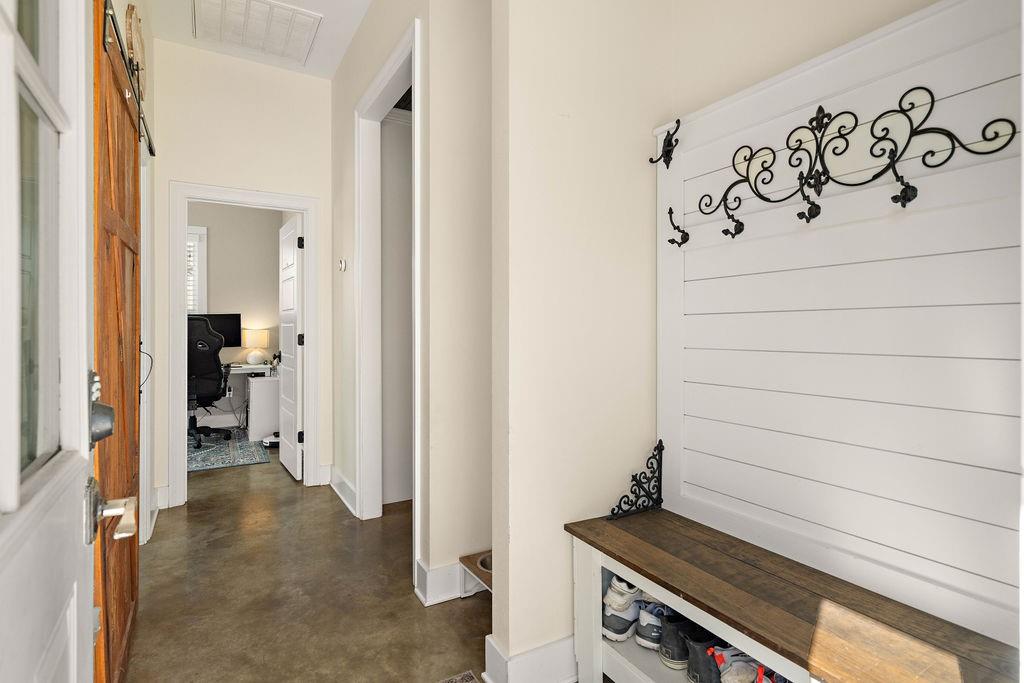 Springfield, Louisiana 70462, United States, 3 Bedrooms Bedrooms, ,4 BathroomsBathrooms,Residential,Pending,93993