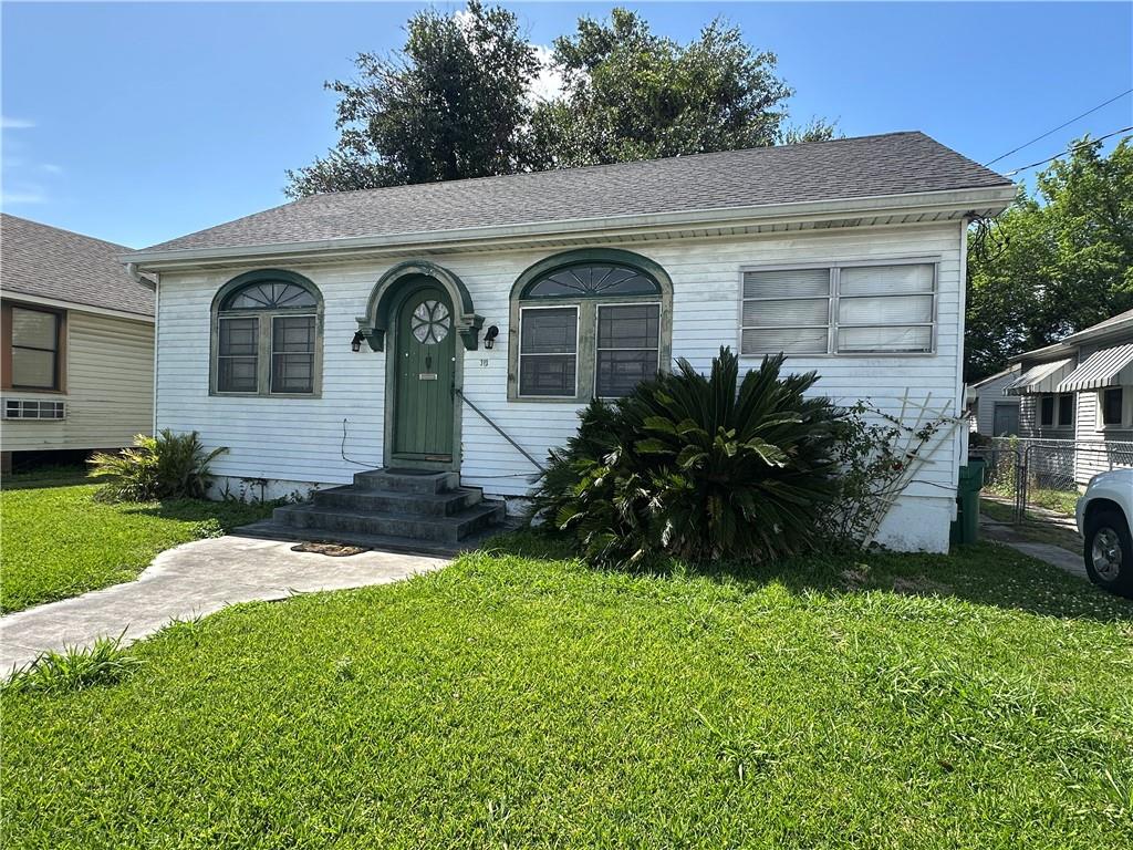 318 HARDING Street