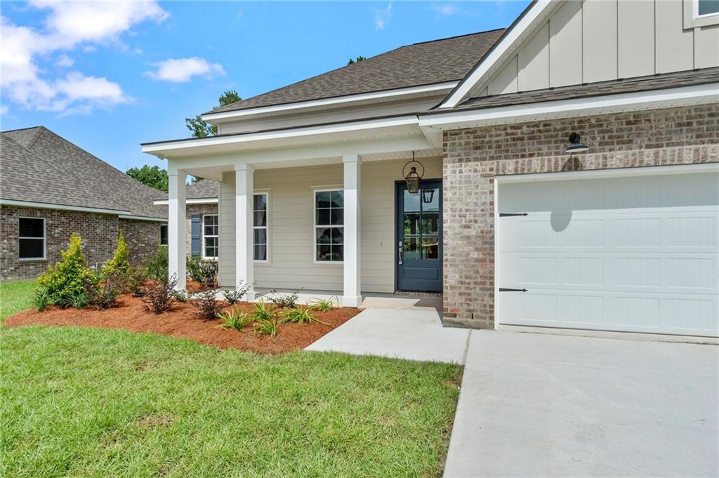 1609 SWEET PEA Court