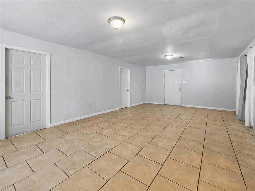 507 WARRINGTON Drive