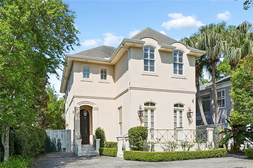 180 E OAKRIDGE Park