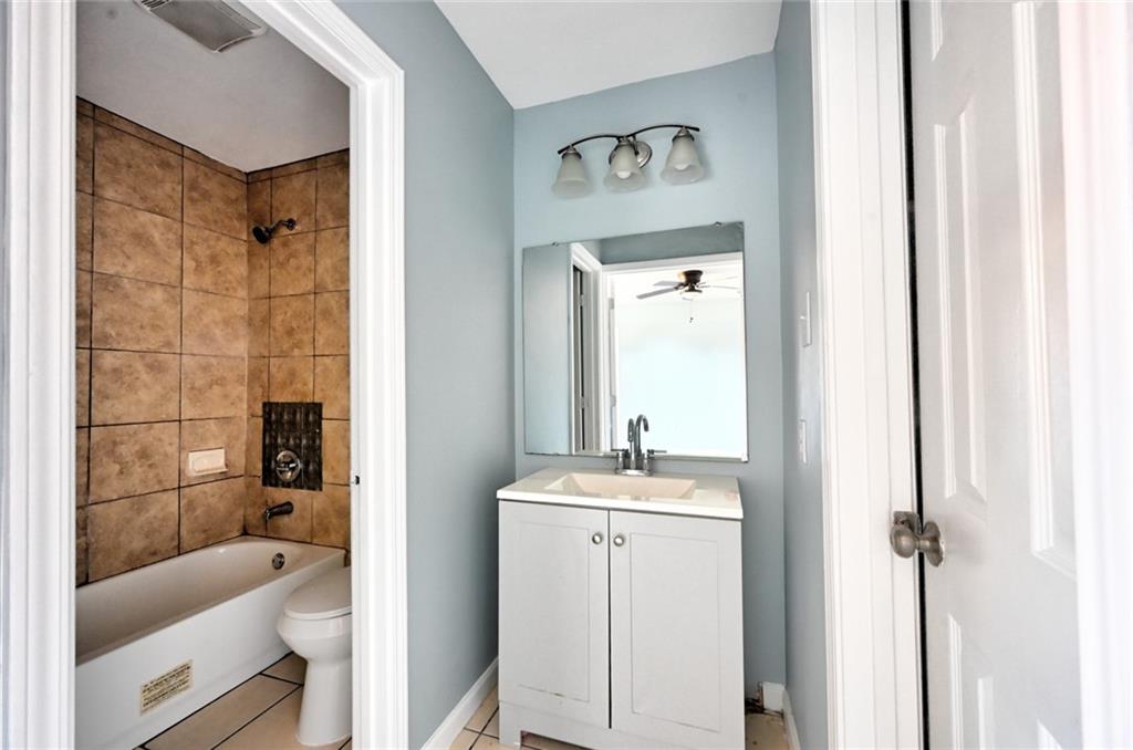 New Orleans, Louisiana 70128, United States, 3 Bedrooms Bedrooms, ,2 BathroomsBathrooms,Residential,Active,231608