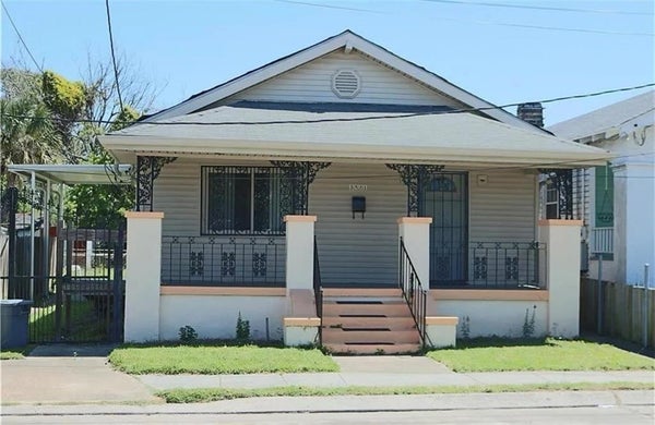 3521 PARIS AVE, NEW ORLEANS, LA 70122 - Image 692494de09ec67662e0a7a80f411a03e/1223396307