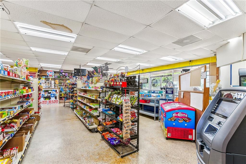 7601 E SAINT BERNARD Highway