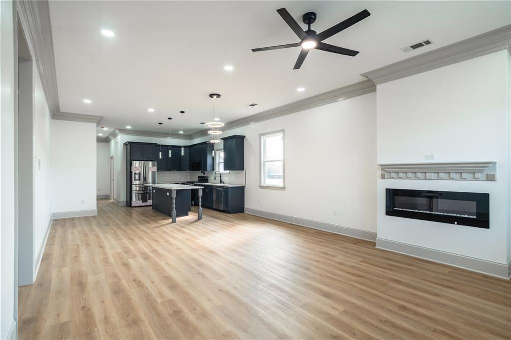 2917 PALMETTO Street