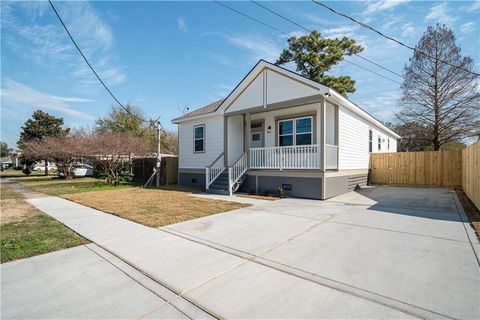 2917 PALMETTO Street Chalmette LA 70043