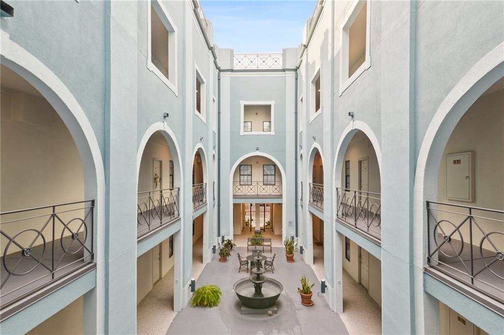 760 MAGAZINE Street 214