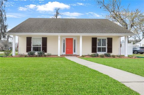 26 MYRTLE HILL Drive Destrehan LA 70047