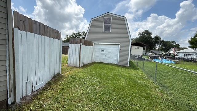 480 MAPLE  LOOP Street