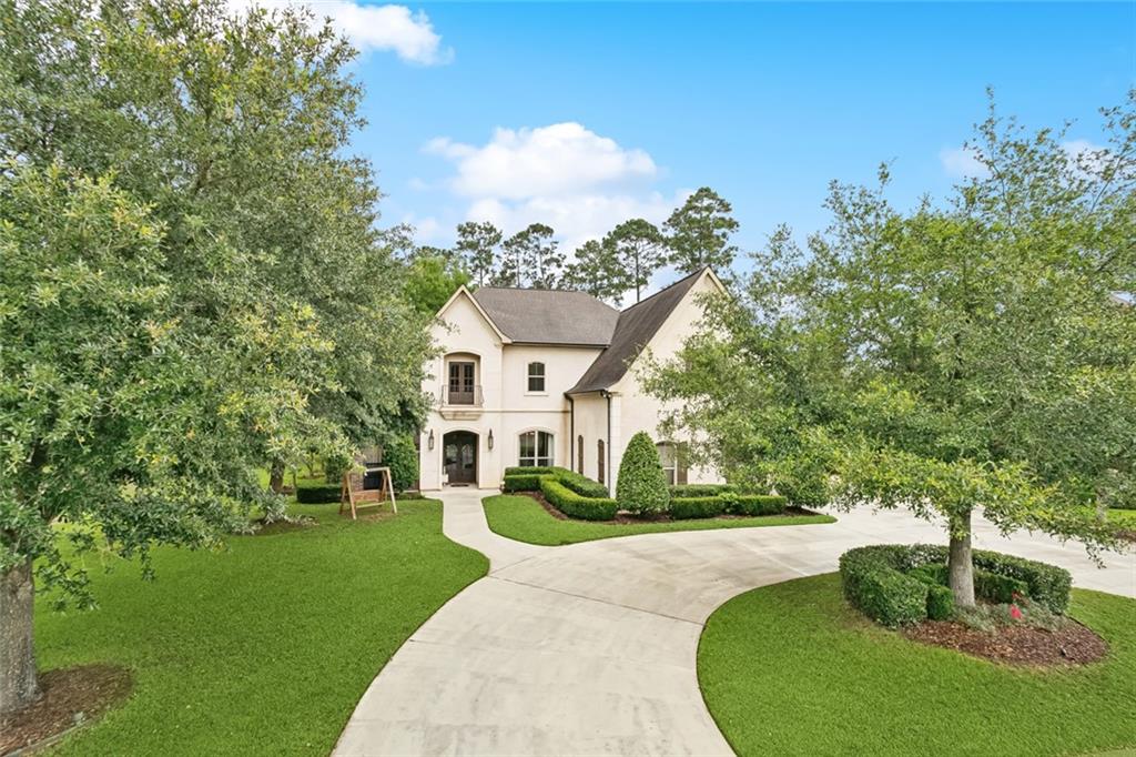 205 NATCHEZ TRACE
