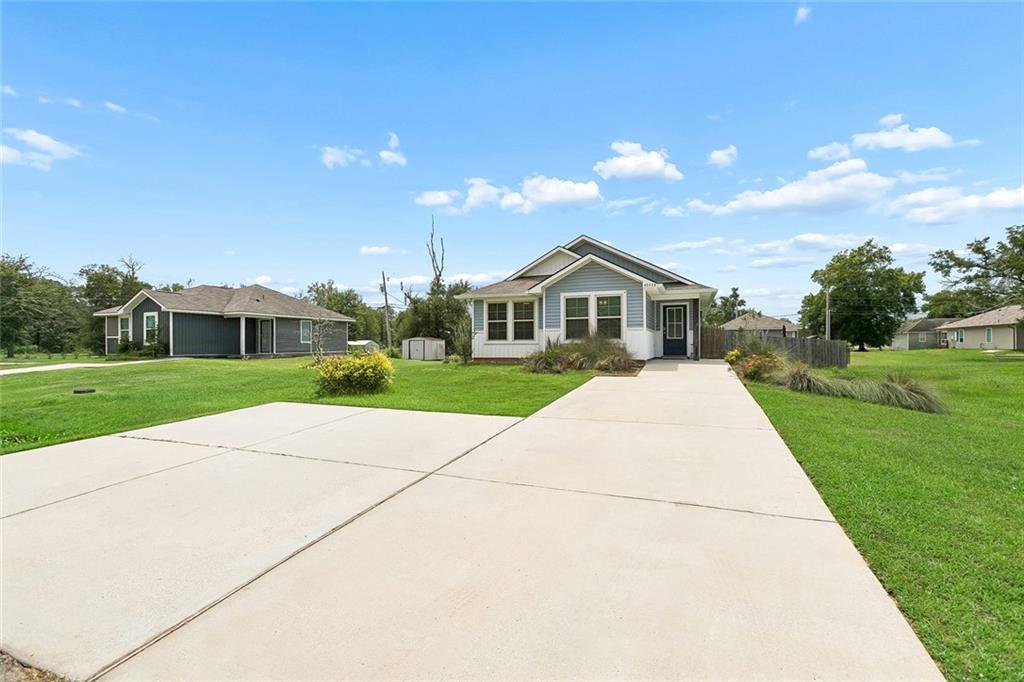 42223 SOUTHERN PINES Boulevard