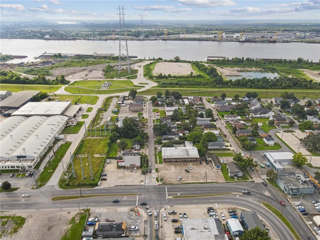 6200 JEFFERSON Highway