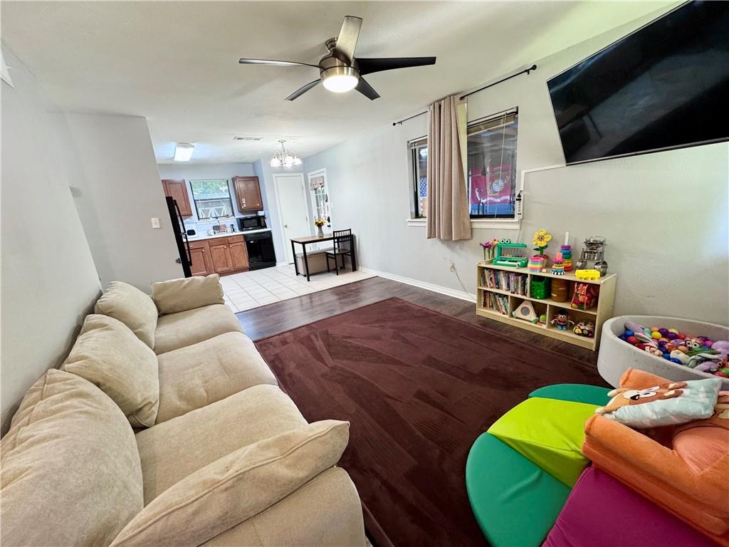 352 MALLARD Drive