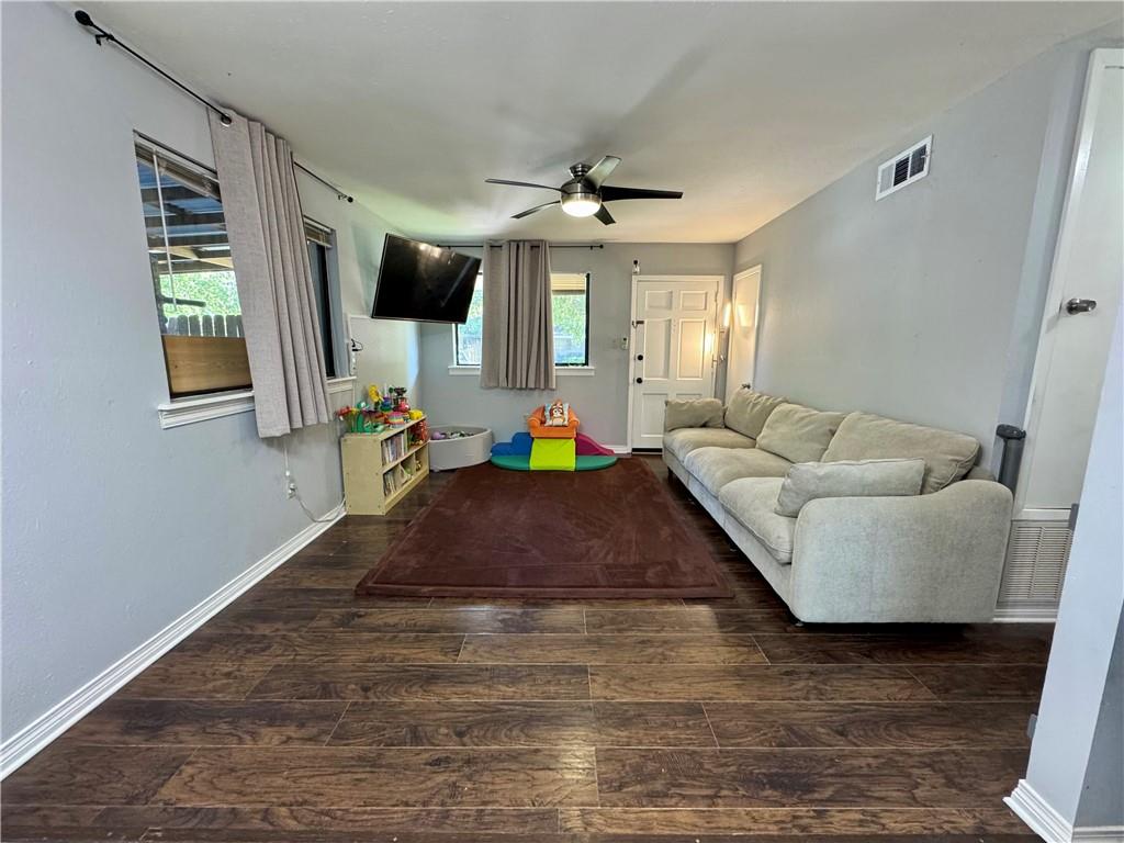 352 MALLARD Drive
