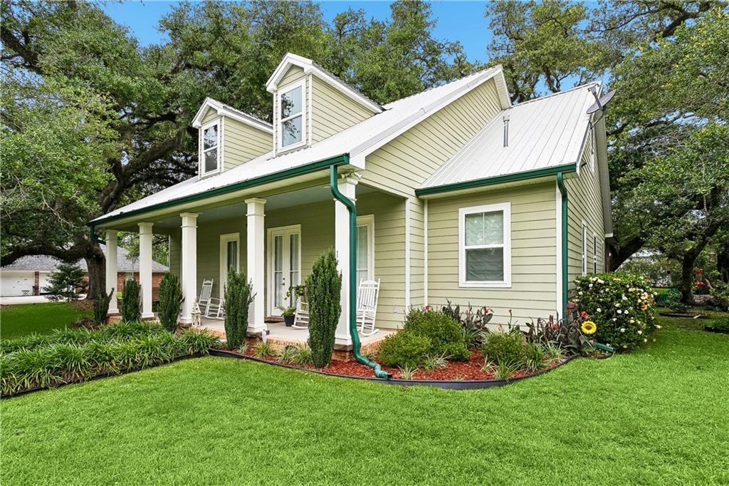 112 COLVER Drive