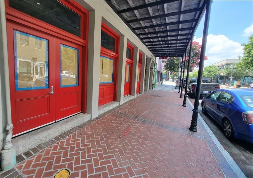 628 BARONNE Street C-1