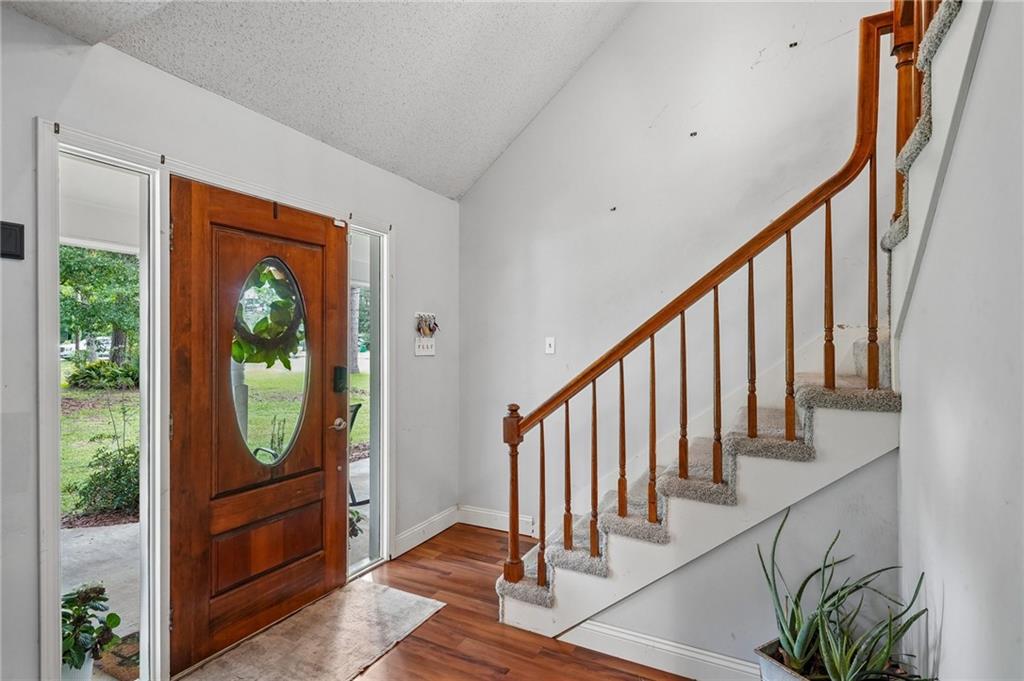 531 HEAVENS Drive