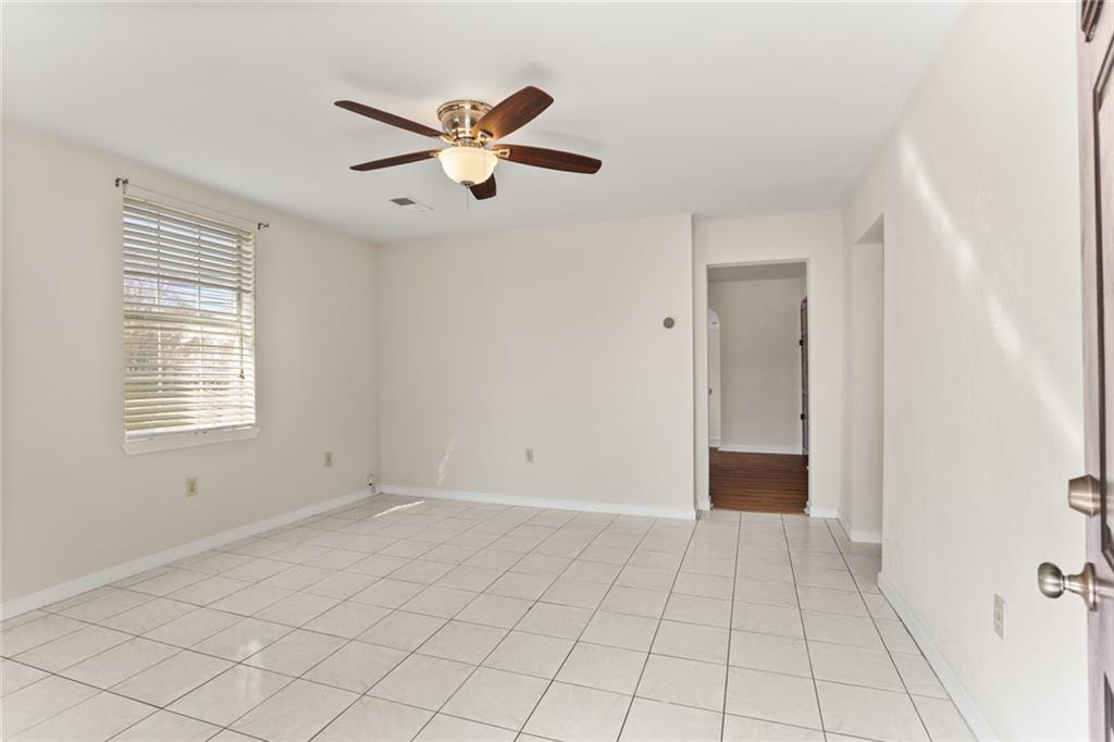 Mandeville, Louisiana 70448, United States, 2 Bedrooms Bedrooms, ,2 BathroomsBathrooms,Residential,Active,7645