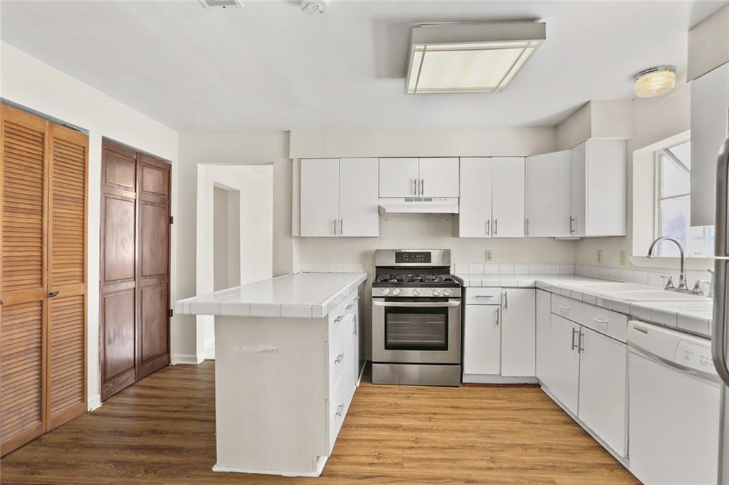 Mandeville, Louisiana 70448, United States, 2 Bedrooms Bedrooms, ,2 BathroomsBathrooms,Residential,Active,7645