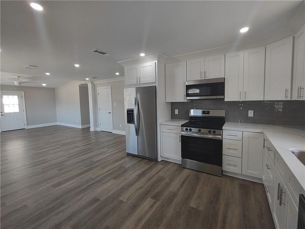 307 TALBOT Drive