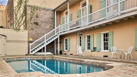 618 DAUPHINE Street New Orleans LA 70112