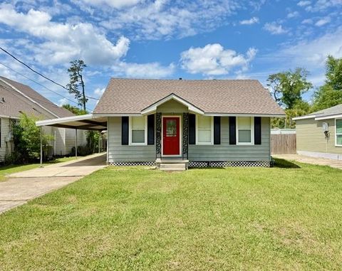 Photo of 1010 W CHARLES Street, Hammond, LA 70401 (MLS # 2553874)