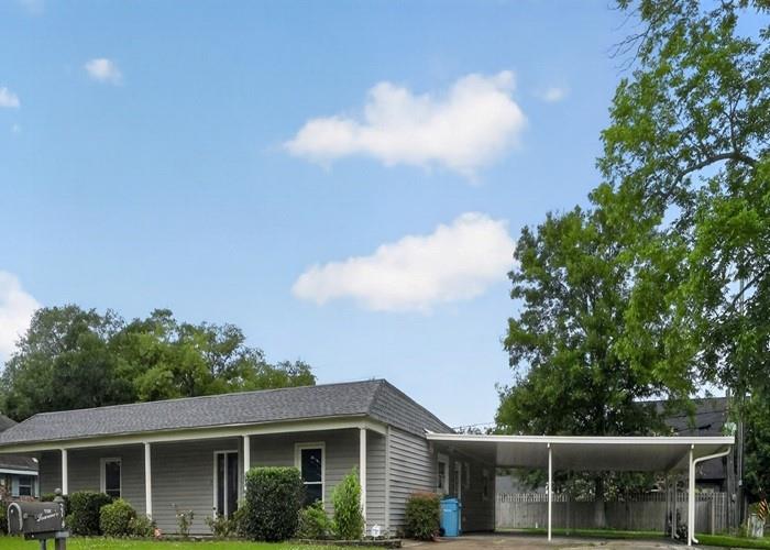 218 ORMOND OAKS Drive