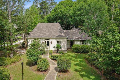 Photo of 48 AUDUBON LAKE Drive, Mandeville, LA 70471 (MLS # 2559228)